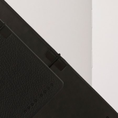 hnm609_a