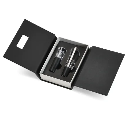 kit-para-vinho-com-caixa-em-papelao-rigido-preto-3-pcs_22136